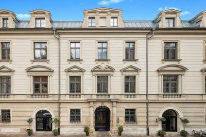 H15 Luxury Palace