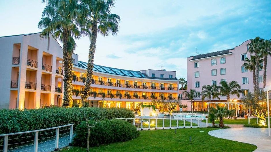 Isola Sacra Rome Airport Hotel Exterior
