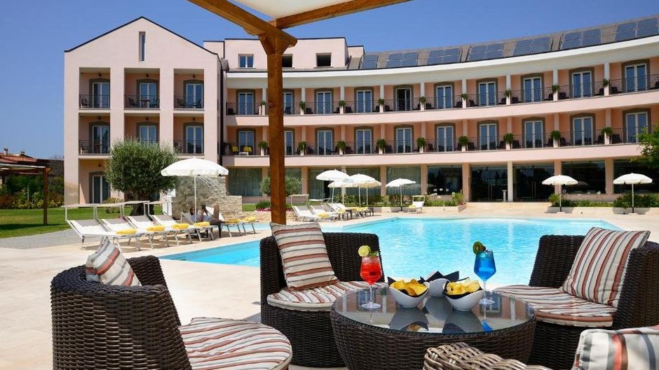 Isola Sacra Rome Airport Hotel Pool