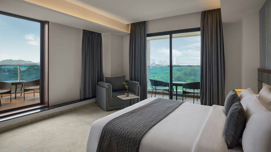 The Fern Residency Bhiwandi Room