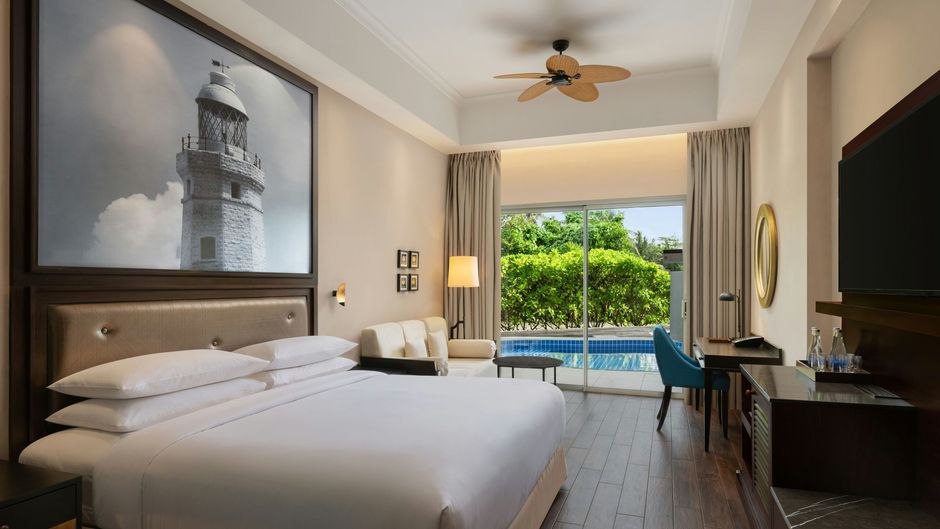 Sheraton Kosgoda Turtle Beach Resort Pool