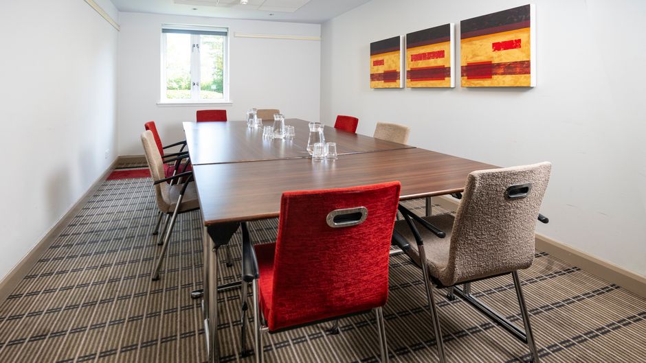 Holiday Inn Express Dartford Bridge Meeting