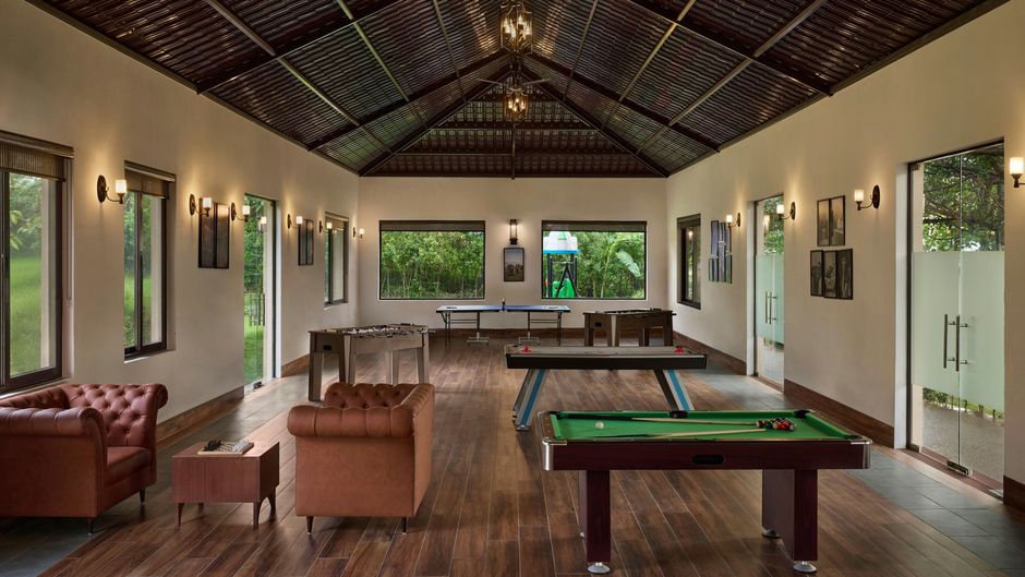 Debu's The Fern Resort & Spa Pool