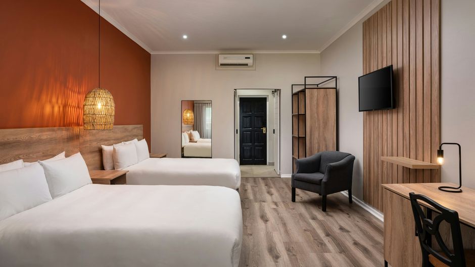 Protea Hotel King George Room