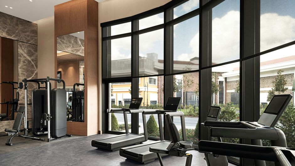 Marriott Exec Apt Istam Tema W Health Club