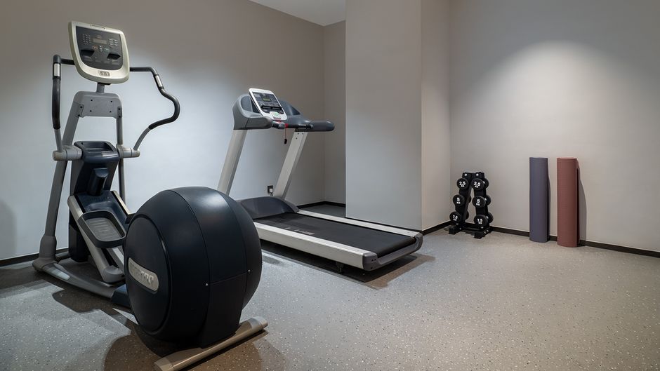 Holiday Inn Exp City Center by Health Club
