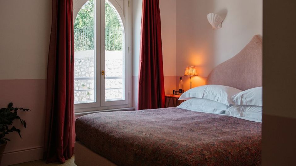 Il Capri Hotel Room