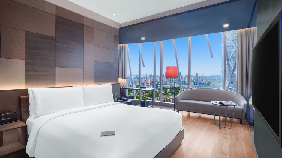 Discovery SCBD Jakarta Room