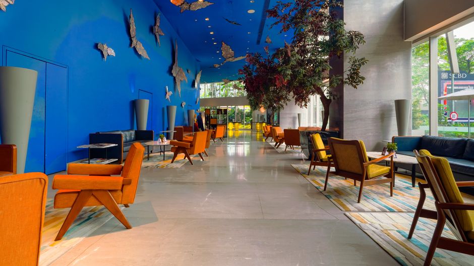 Discovery SCBD Jakarta Lobby