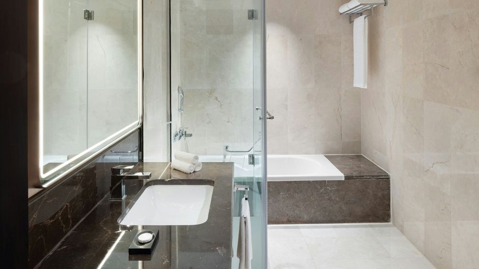 Marriott Production City Dubai Room