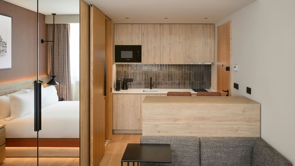 Residence Inn by Marriott Lisbon Room