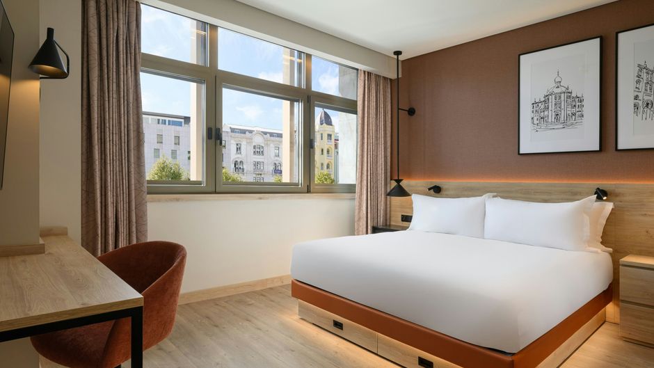 Residence Inn by Marriott Lisbon Room