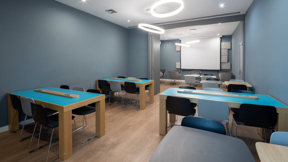 Holiday Inn Express Porto Exponor Meeting