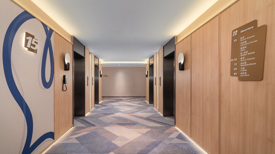 Holiday Inn Exp Changshui Airport Lobby