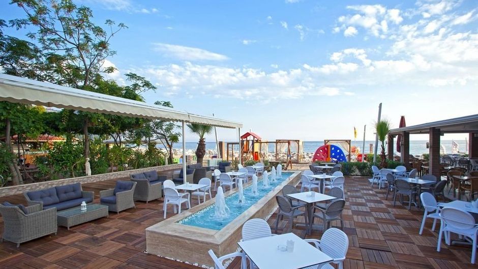 Xperia Saray Beach Hotel Restaurant