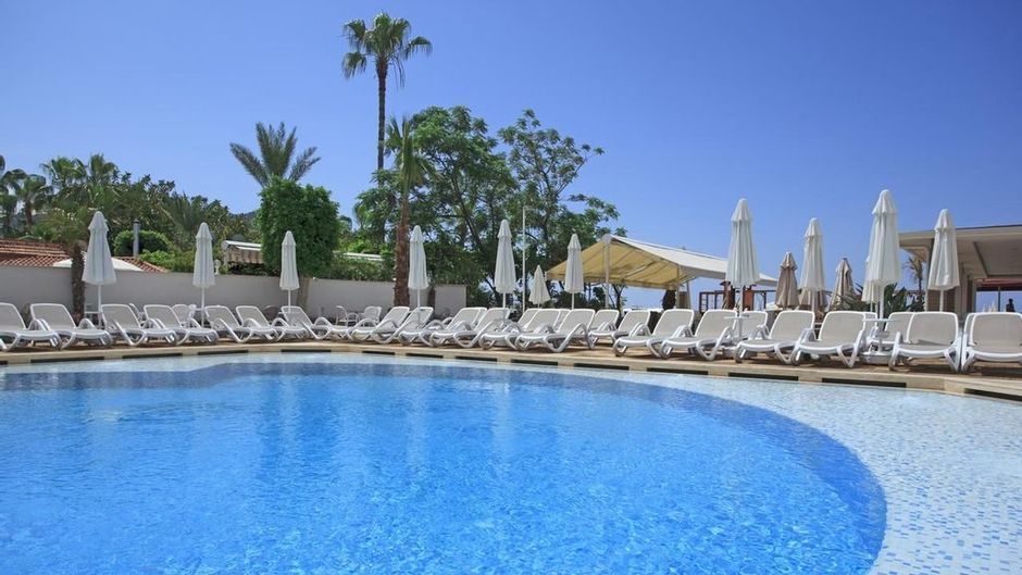 Xperia Saray Beach Hotel Pool