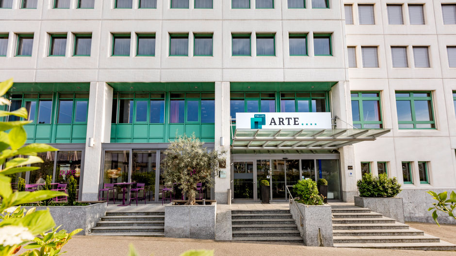 Hotel Arte Exterior
