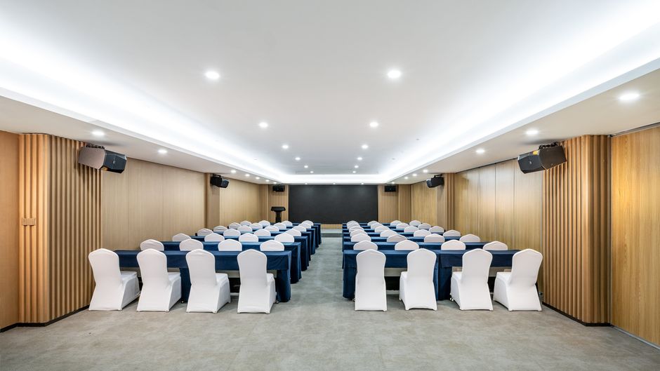 Holiday Inn Exp Baiyun Airport T2 Meeting