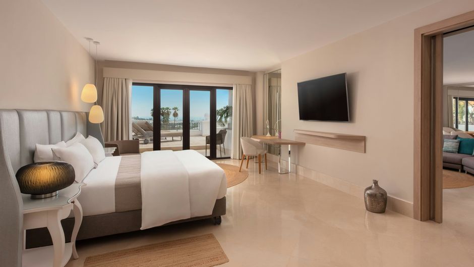 The Westin La Quinta Golf Resort & Spa Room
