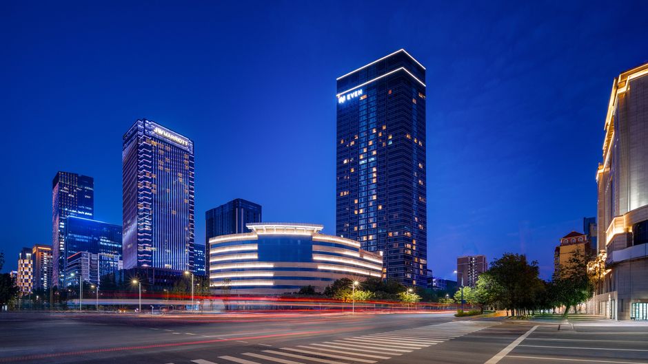 EVEN Hotel High Tech Zone Exterior