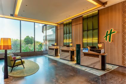 Holiday Inn Jingmai