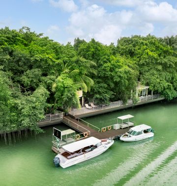 An Lam Retreats Saigon River