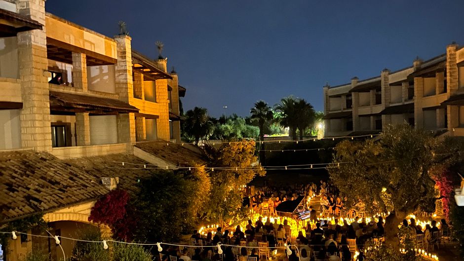 UNAHOTELS Regina Bari Exterior