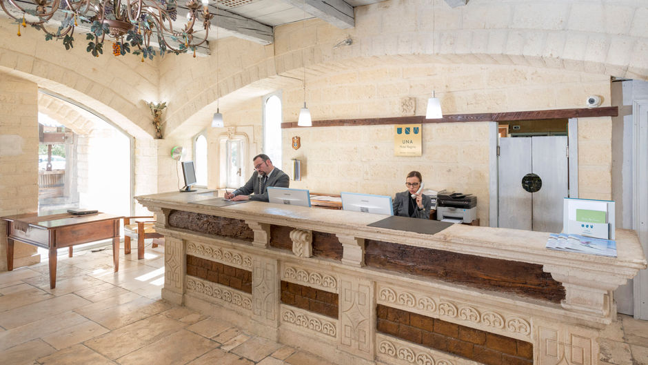 UNAHOTELS Regina Bari Lobby