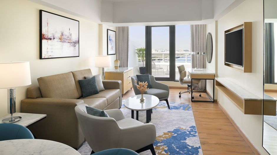 Crowne Plaza Hotel Muscat Suite