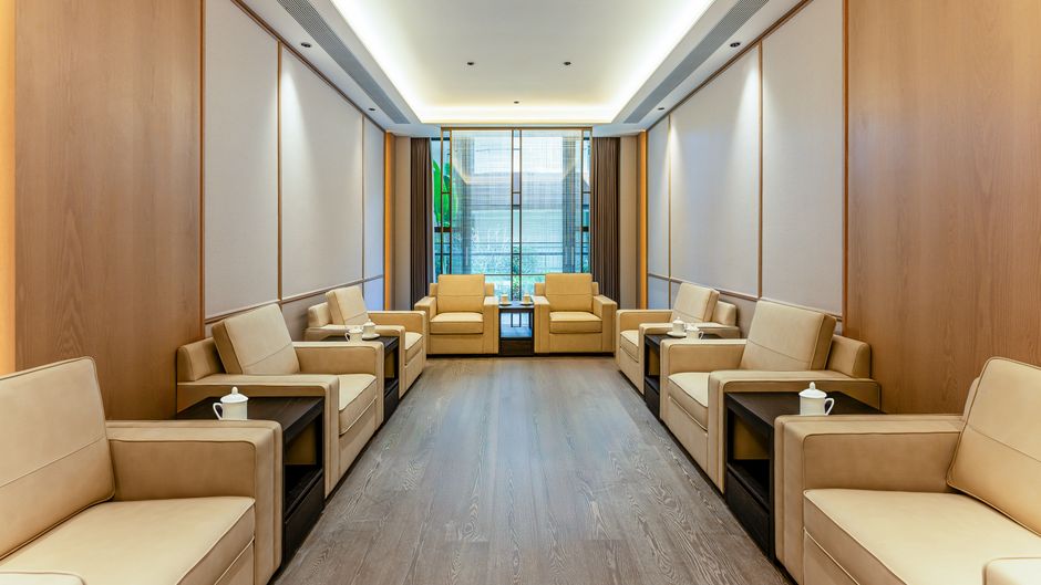 Holiday Inn Jingmai Meeting