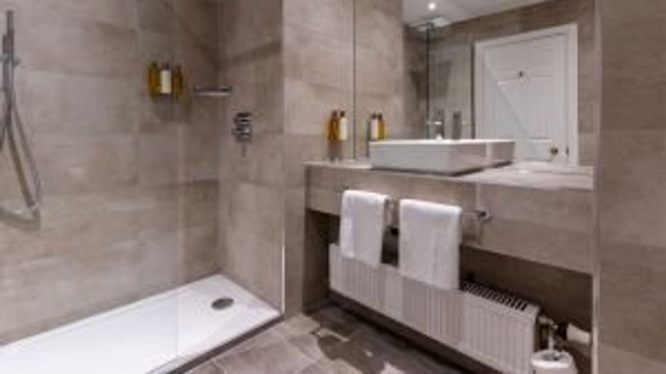 The Kingsmills Hotel Room