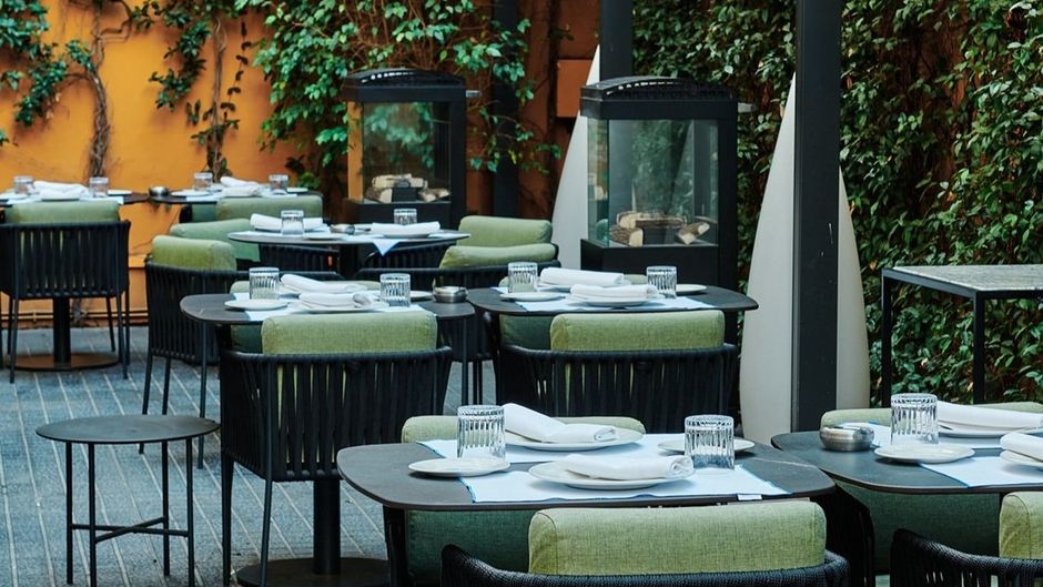 Gallery Hotel Restaurant