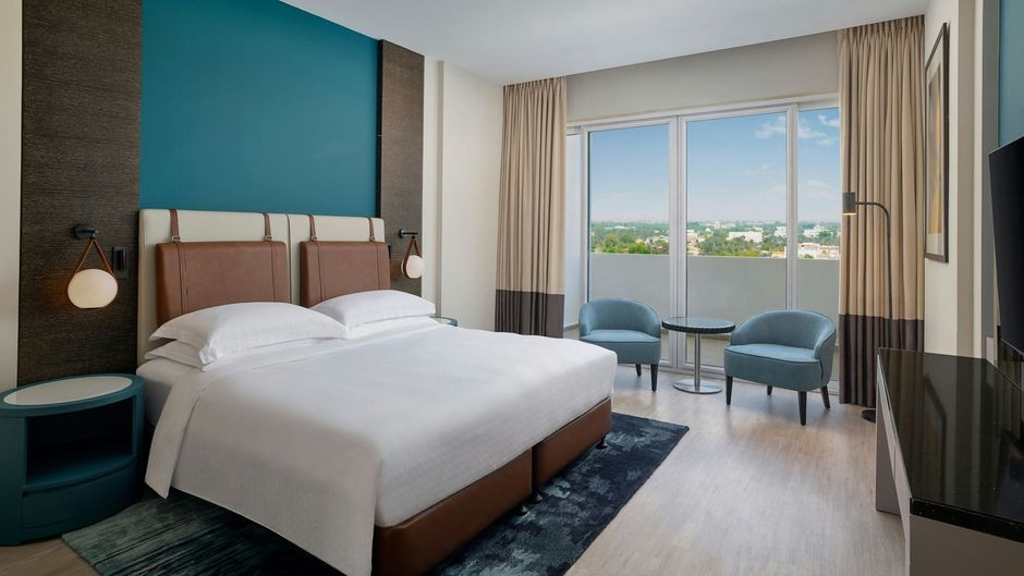Four Points by Sheraton Al Ain Suite