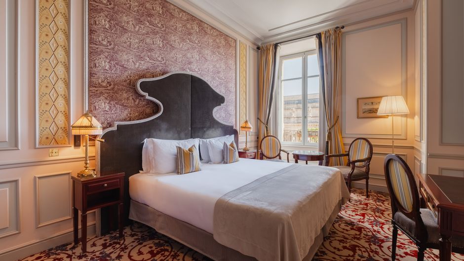 InterContinental Bordeaux Le Grand Hotel Room