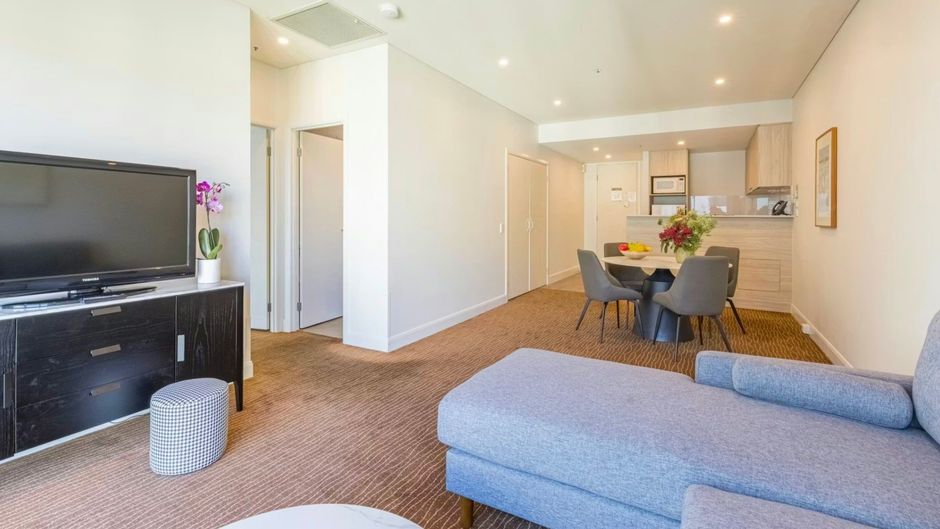 Seasons Botanic Gardens Melbourne Room