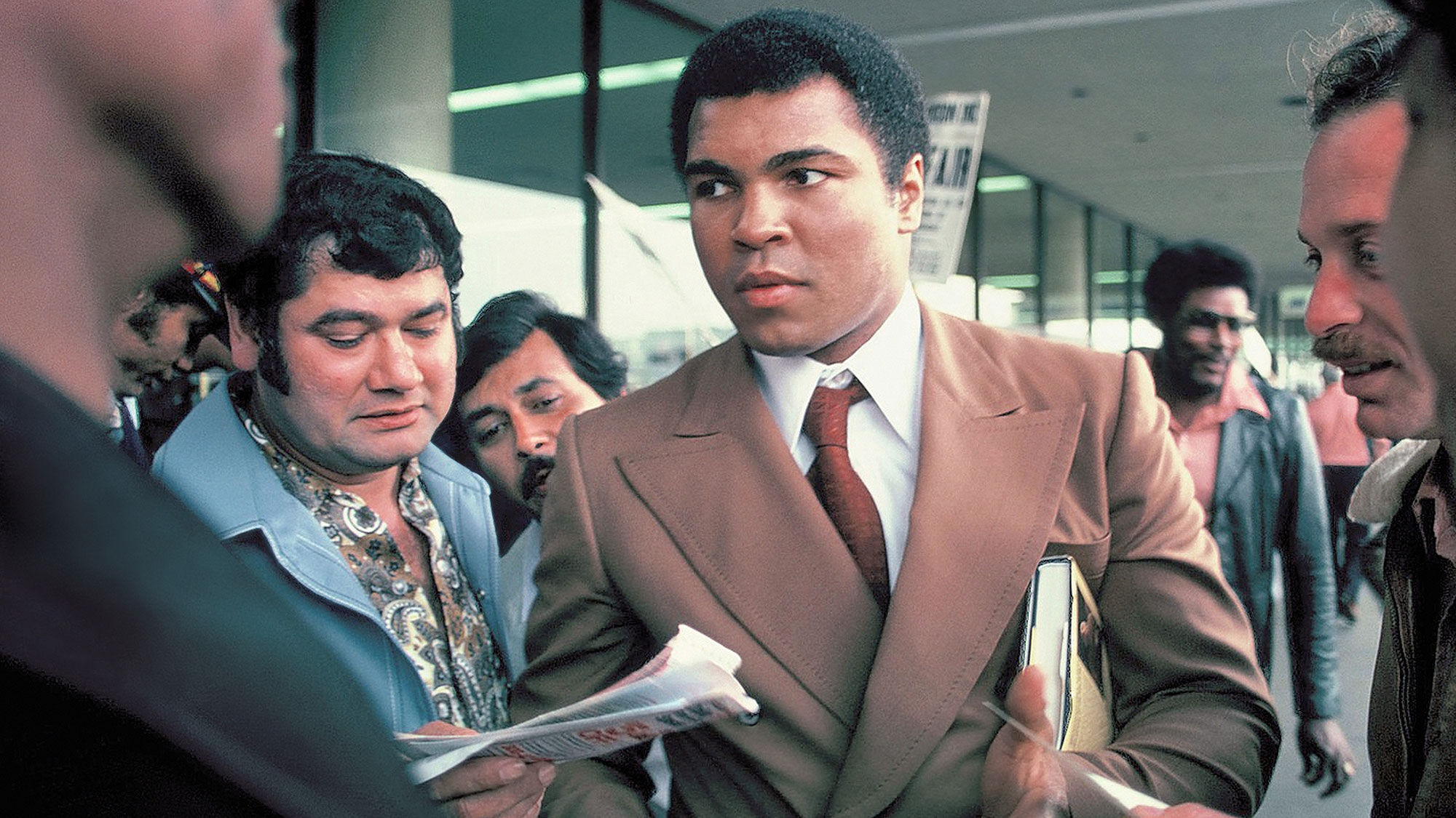 Louisville airport renamed after Muhammad Ali: Travel Weekly