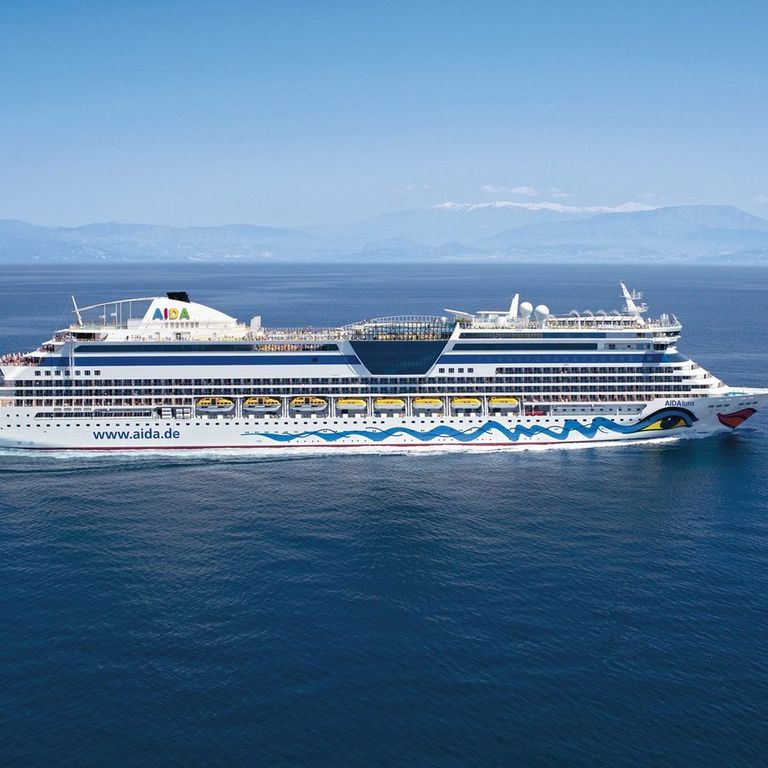 AIDA Cruises AIDAluna Calgary Cruises