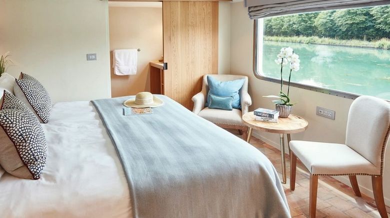 <b>Belmond Pivoine Room</b>