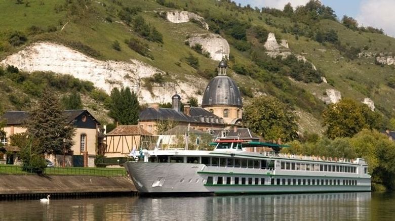 Seine Princess Exterior