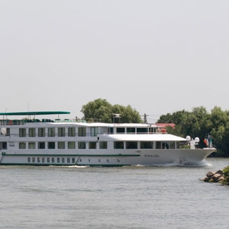 CroisiEurope Vivaldi Calgary Cruises