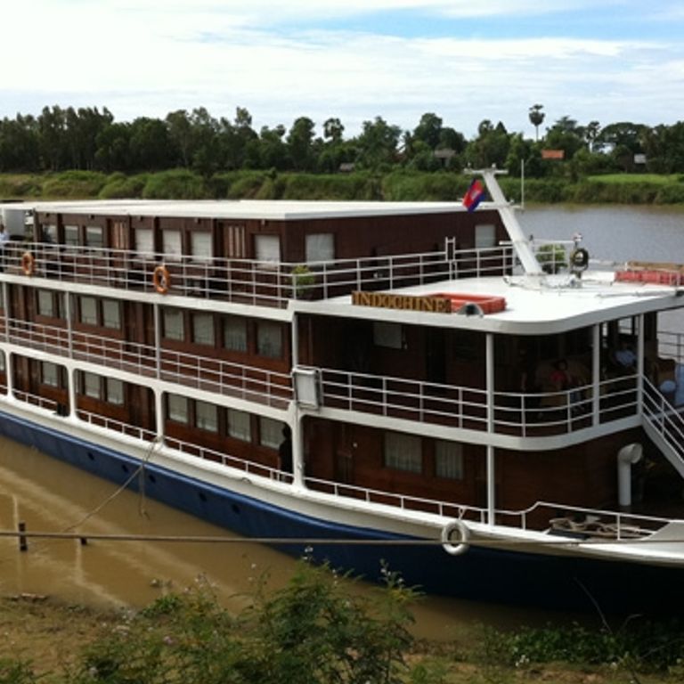 CroisiEurope Indochine Calgary Cruises