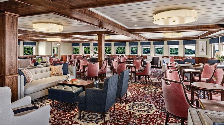 <b>American Heritage Bar/Lounge</b>