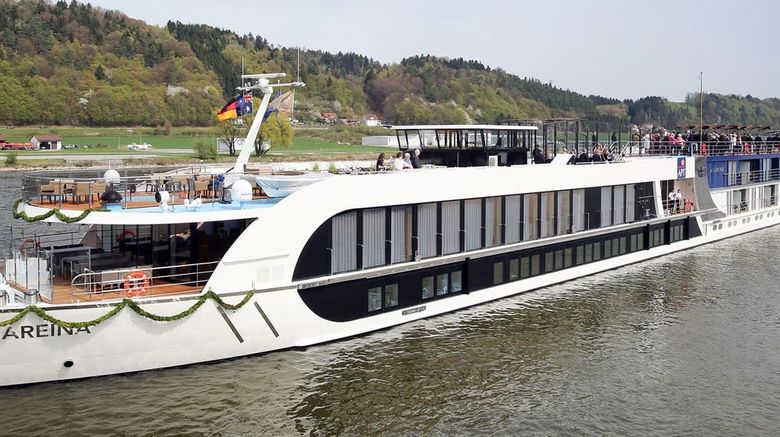 AmaReina Exterior