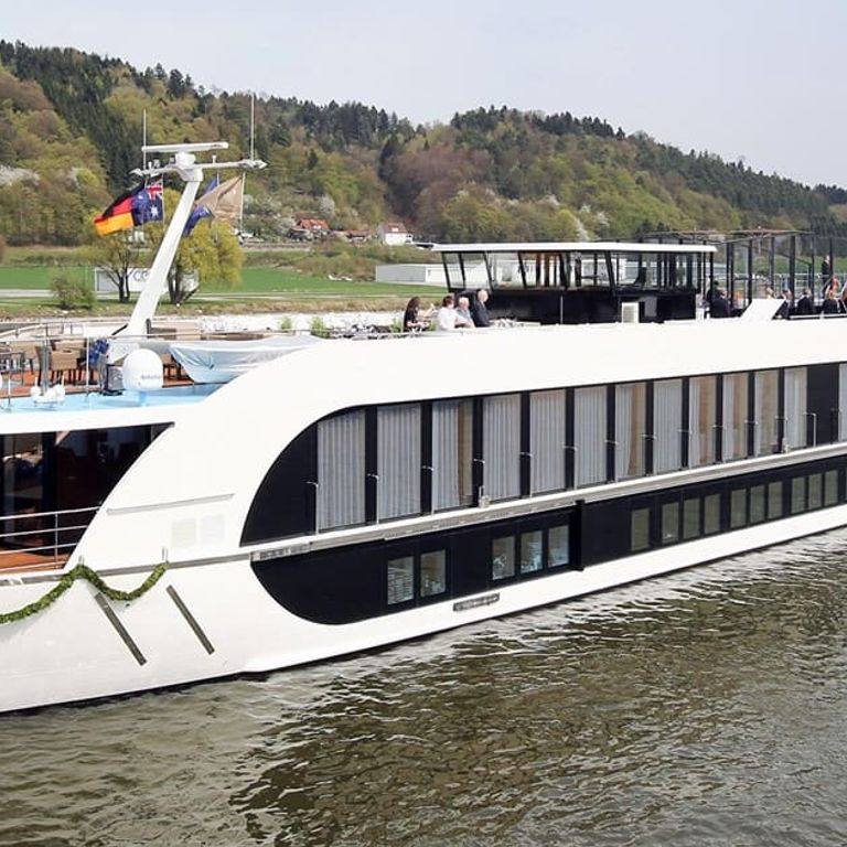 AmaWaterways AmaReina Budapest Cruises