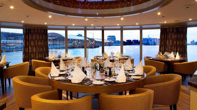 <b>AmaReina Restaurant</b>
