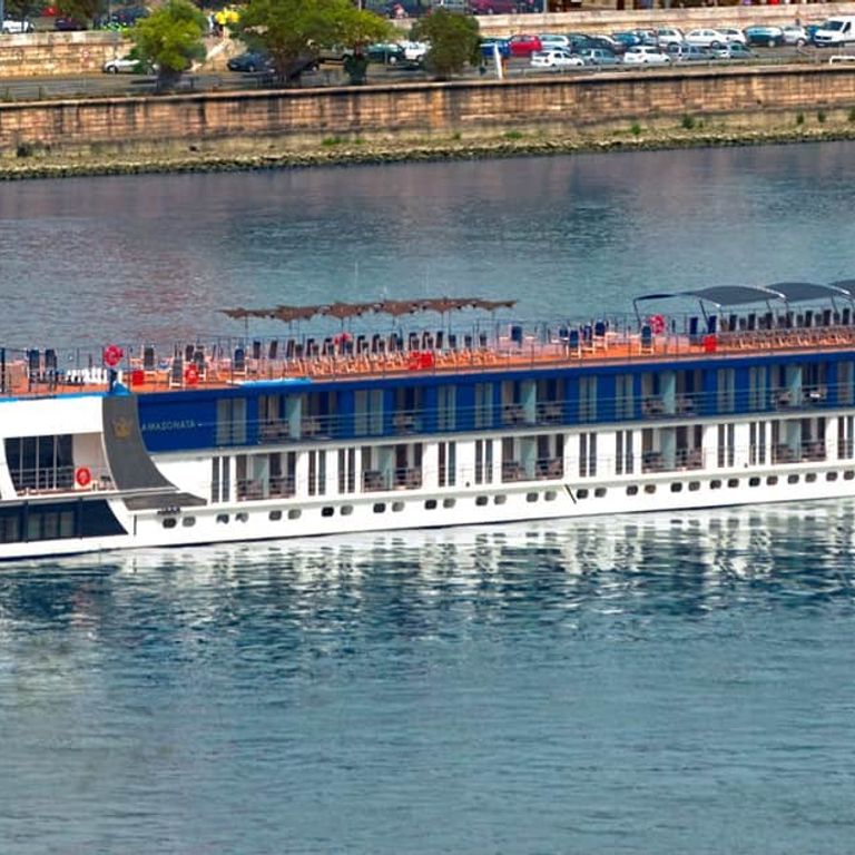 AmaWaterways AmaSonata Moorea Cruises