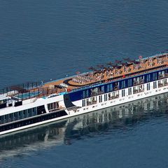 7 Night European Inland Waterways Cruise from Lyon, France