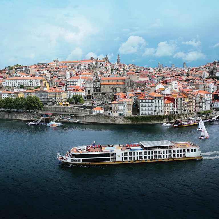 AmaWaterways AmaDouro Moorea Cruises