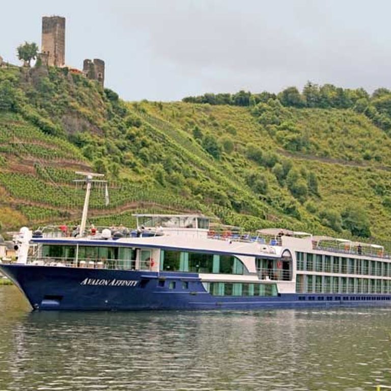 Avalon Waterways Moorea Cruises