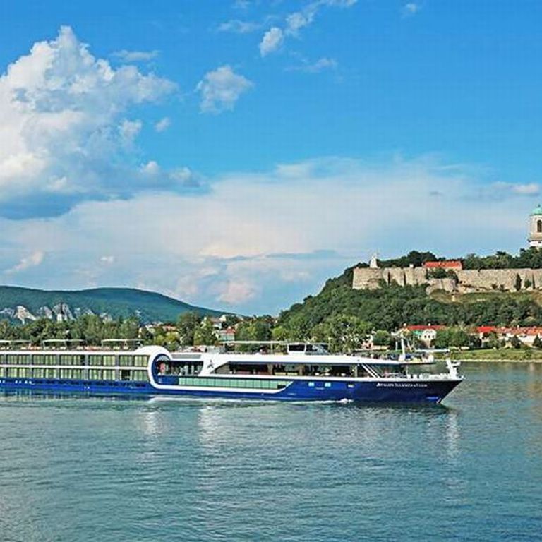 Avalon Waterways Avalon Illumination Budapest Cruises